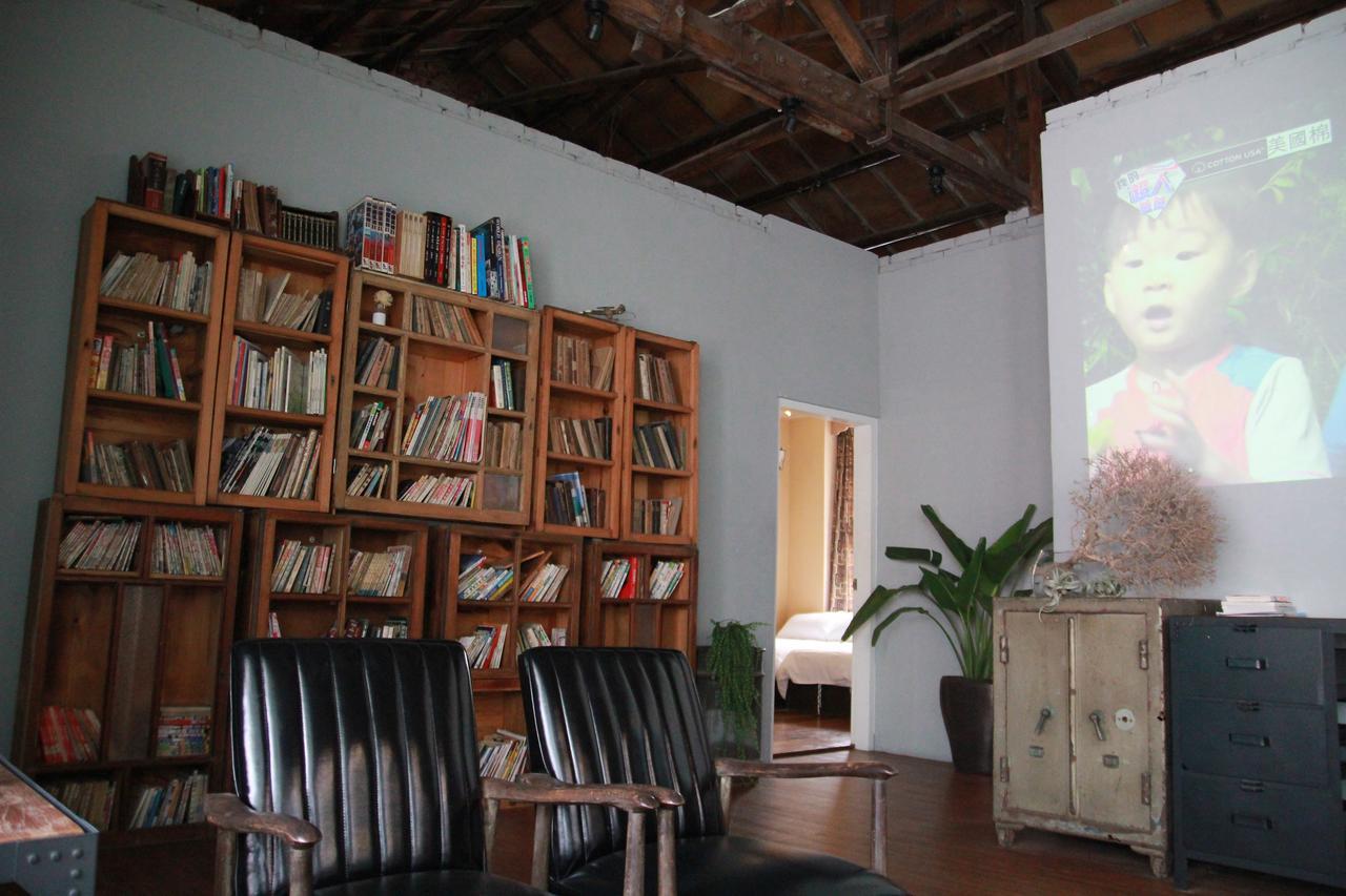 Tainan Macarthur Homestay Exteriör bild