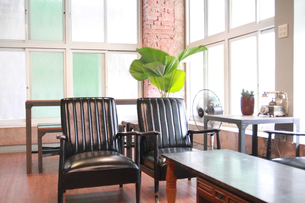 Tainan Macarthur Homestay Exteriör bild