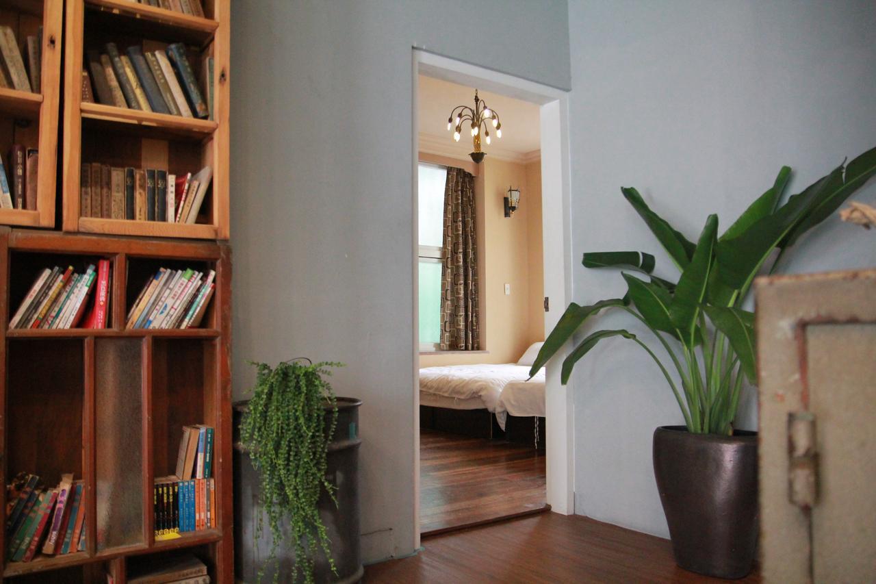 Tainan Macarthur Homestay Exteriör bild